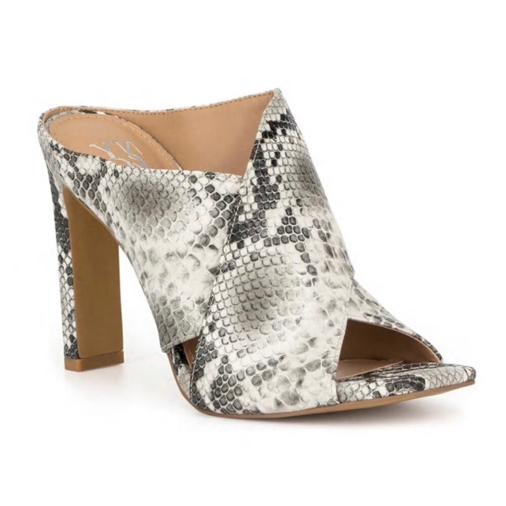 New York & Company Women's Gray Snakeskin Print Slip On Sofia Dress Sandals sz 9